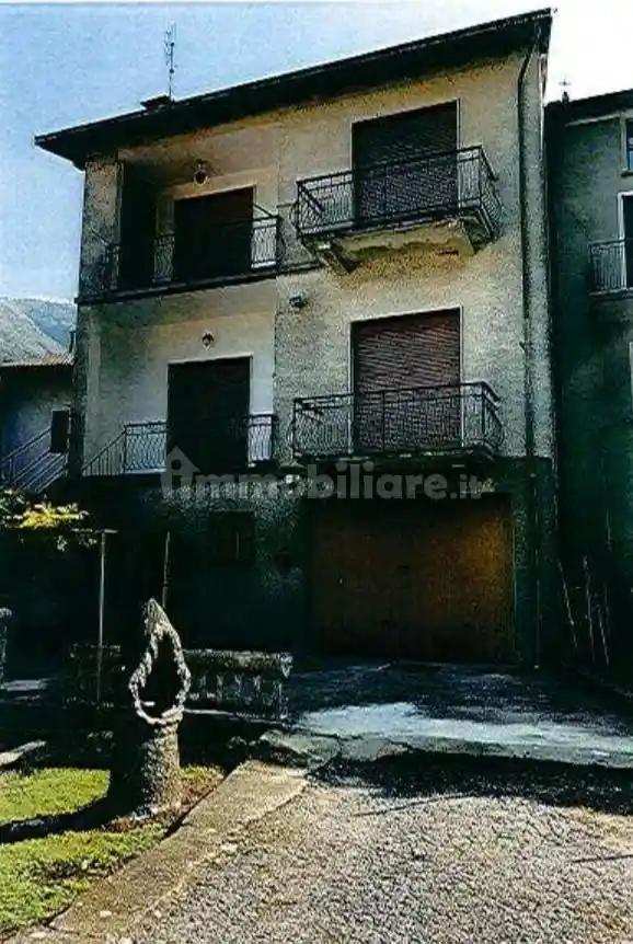 Appartamento in vendita a Cortenova