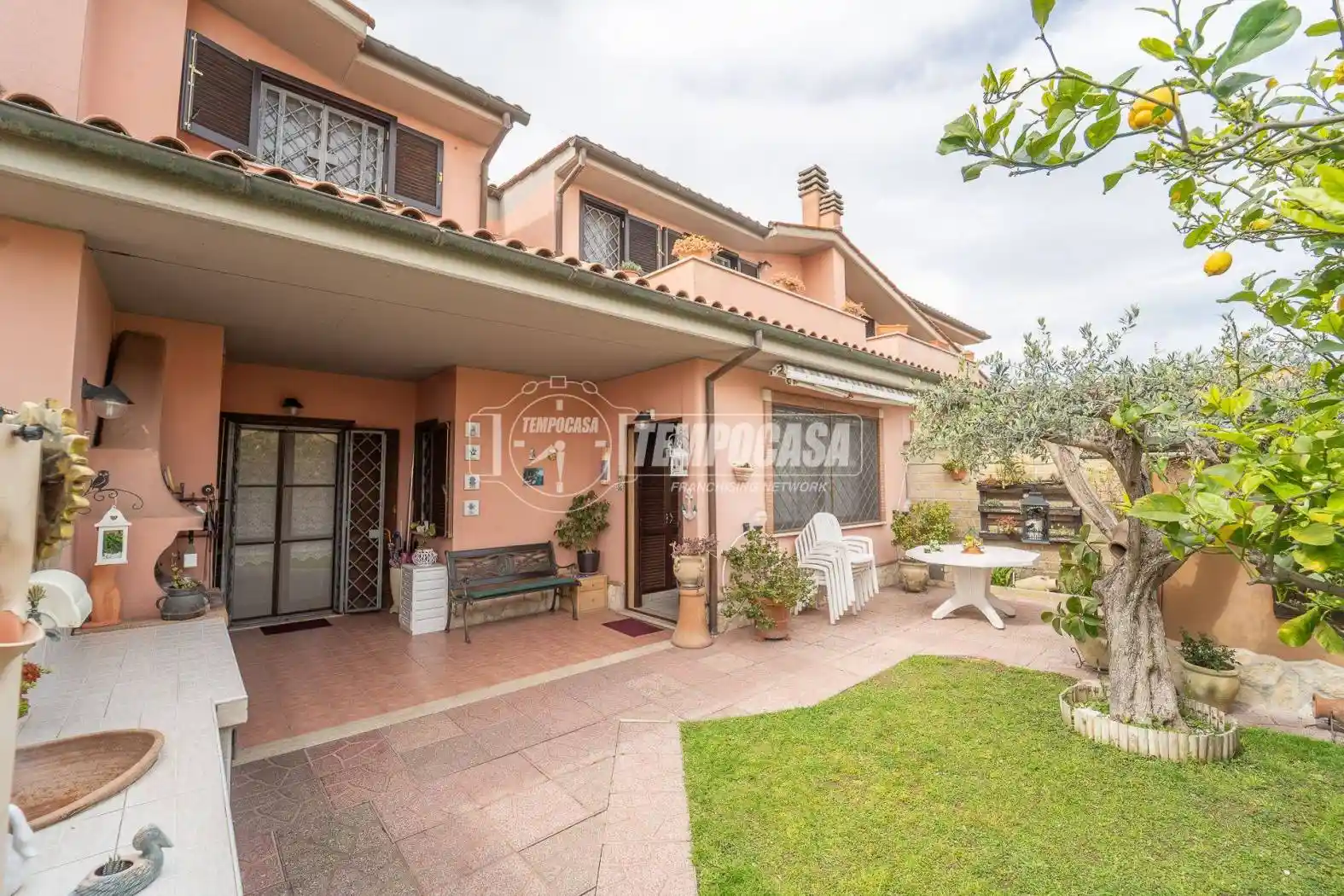 Villa in vendita a Ladispoli
