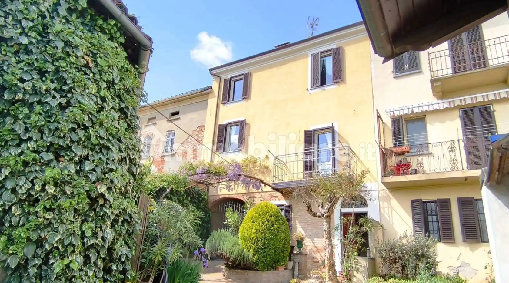 Casa indipendente in vendita a Lu e Cuccaro Monferrato