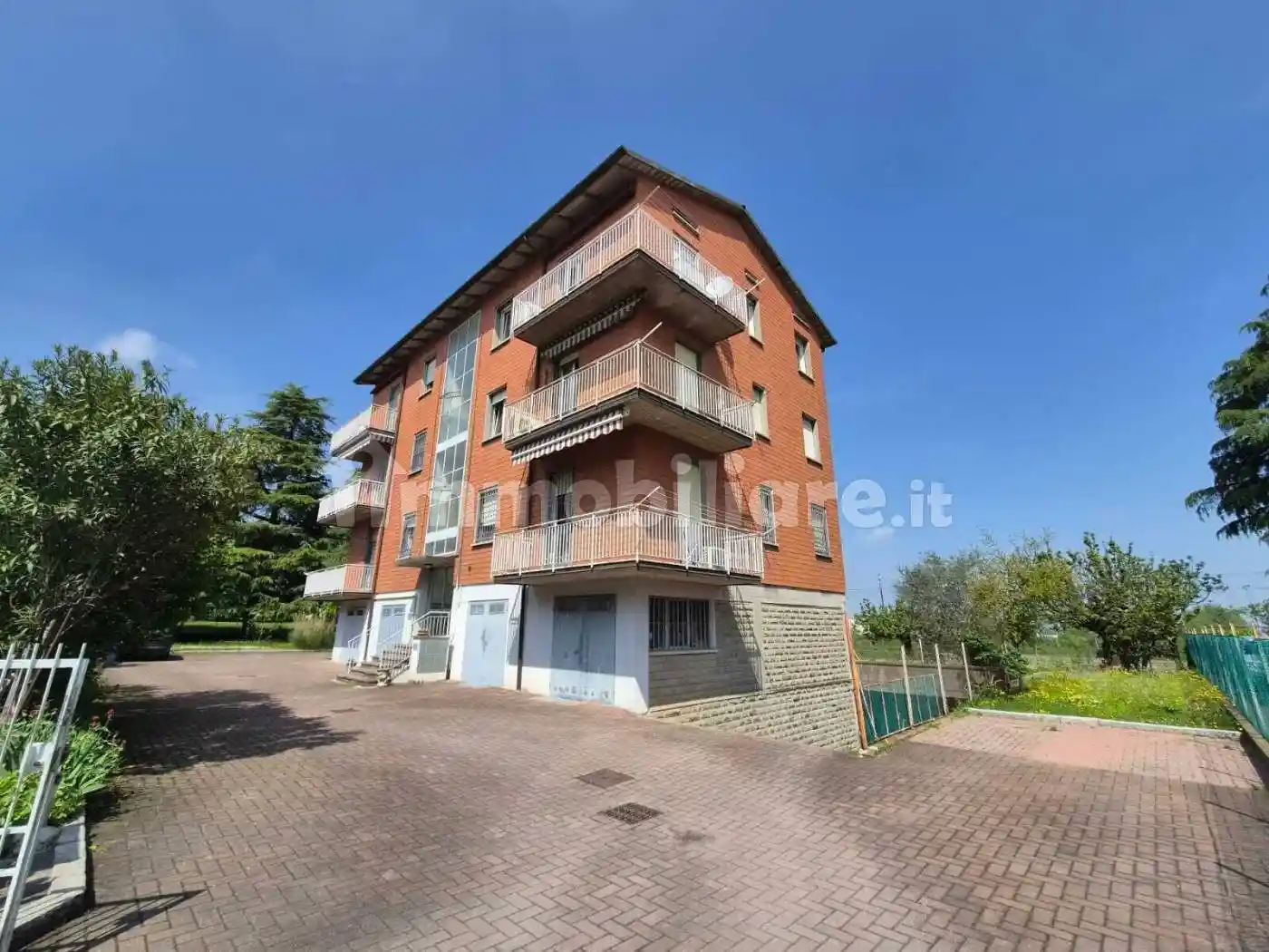 Appartamento in vendita a Casalecchio di Reno
