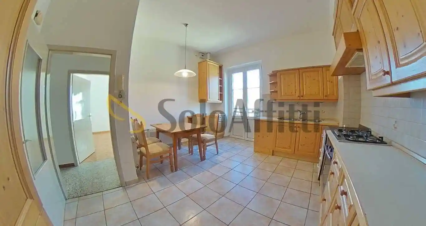 Appartamento in affitto a Ora