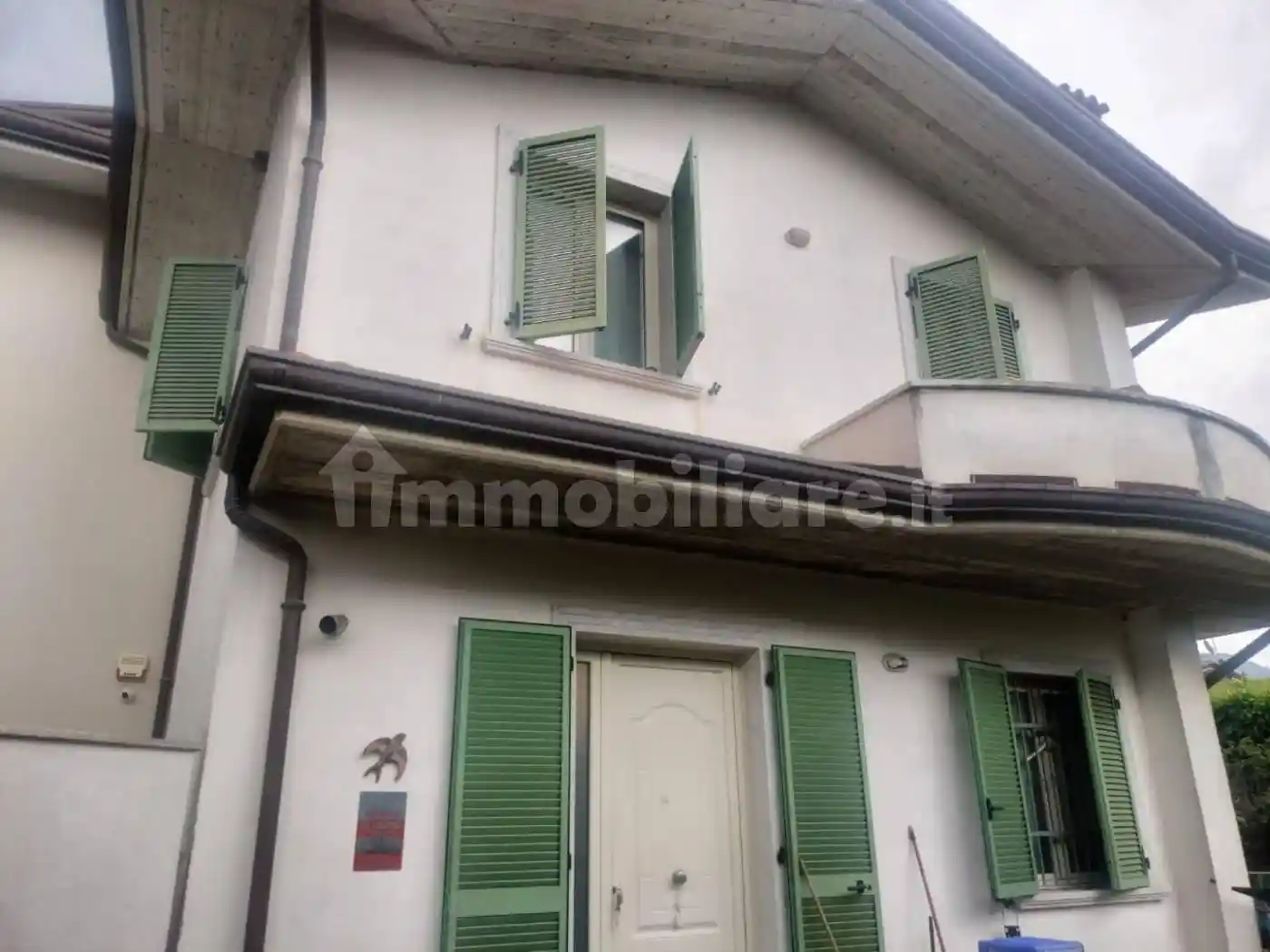 Casa indipendente in vendita a Massa