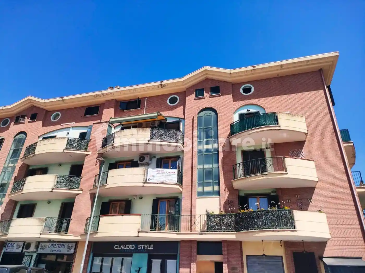 Appartamento in vendita a Guidonia Montecelio
