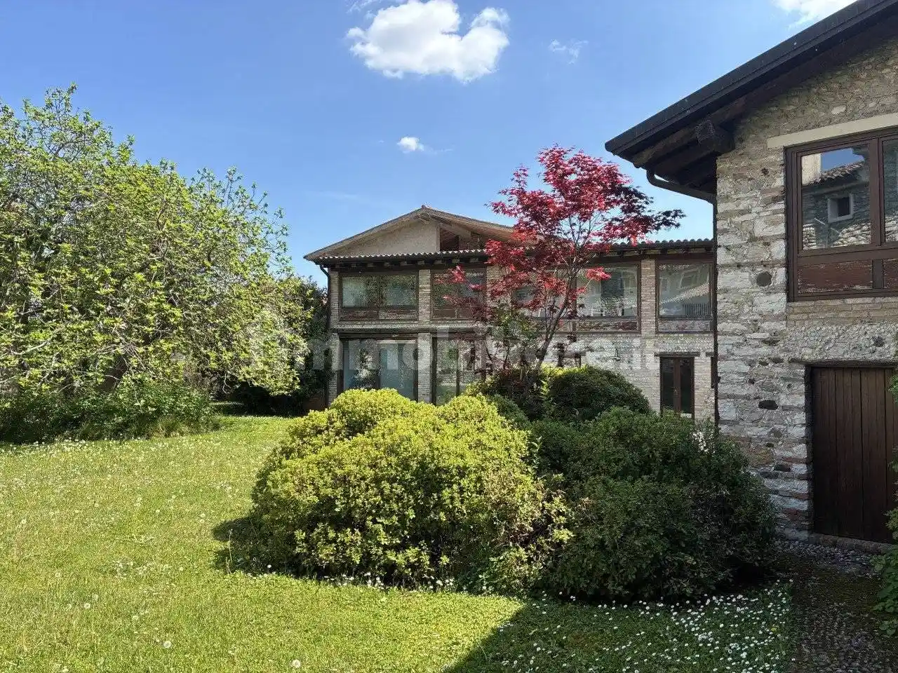 Rustico - Casale in vendita a Valdobbiadene