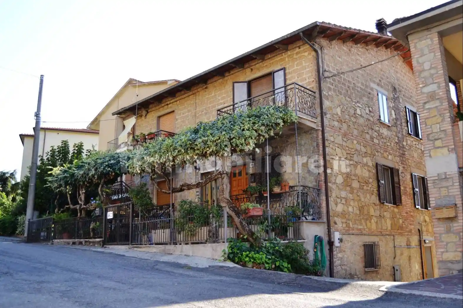 Villa in vendita a Fabro