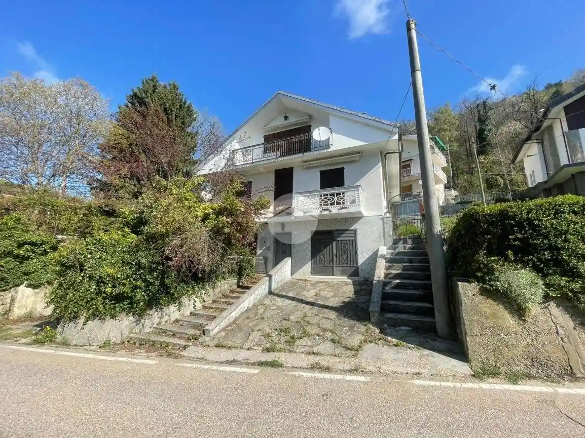 Villa in vendita a Valgioie