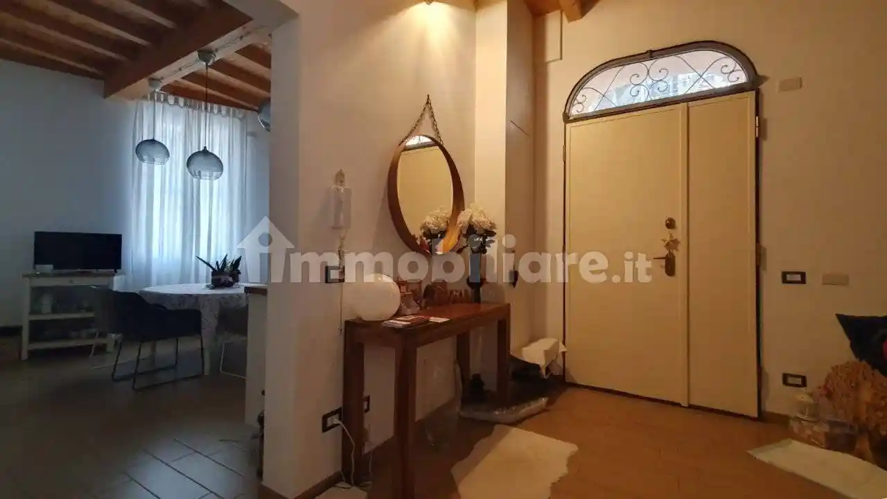 Casa indipendente in vendita a Mirandola