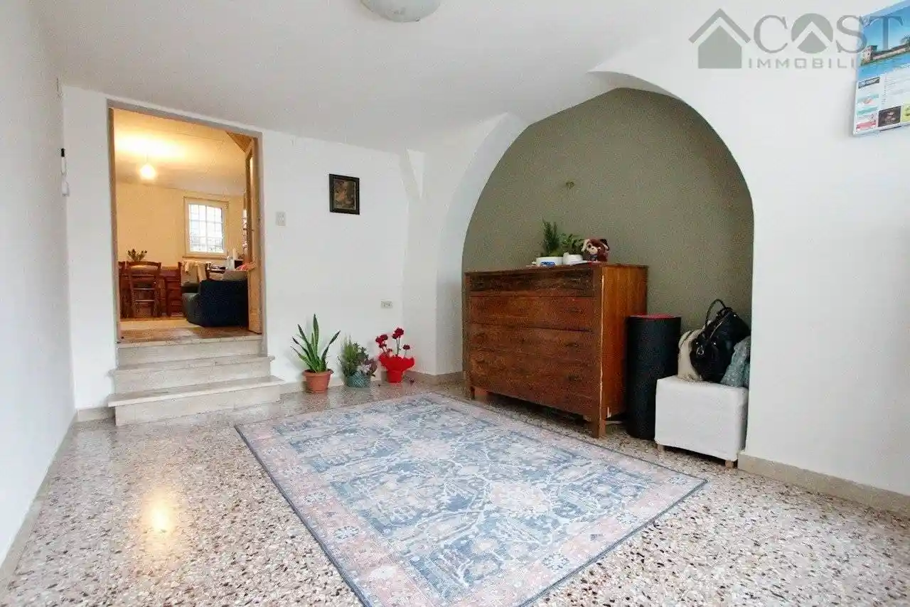 Villa in vendita a Costabissara