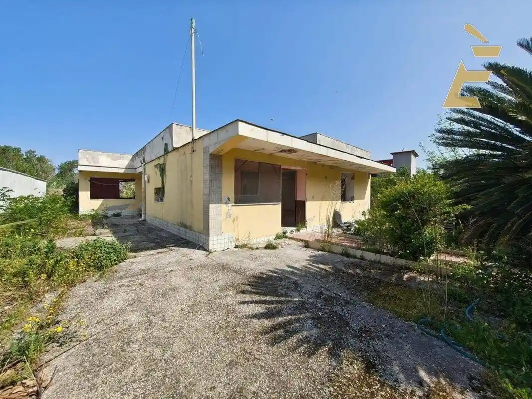 Villa in vendita a Castel Volturno