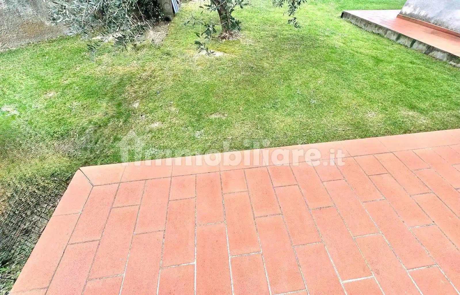 Villa in vendita a Carmignano