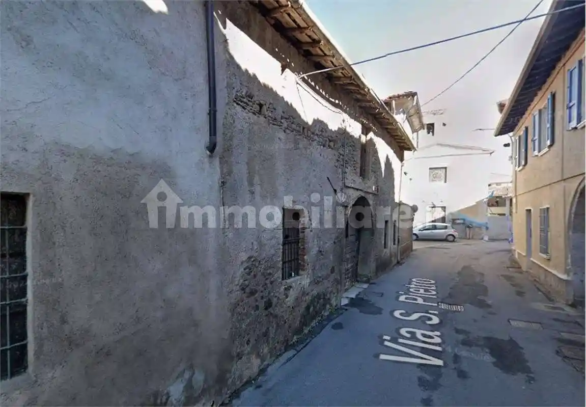 Casa indipendente in vendita a Prevalle