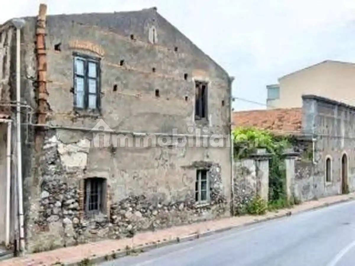 Casa indipendente in vendita a San Filippo del Mela