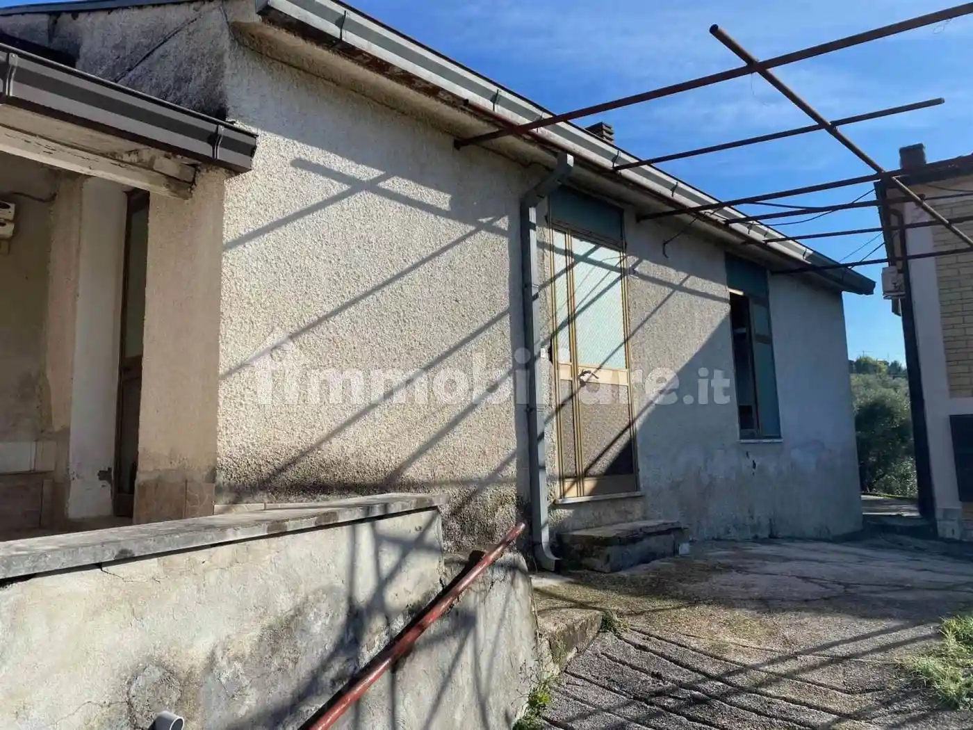Casa indipendente in vendita a Strangolagalli