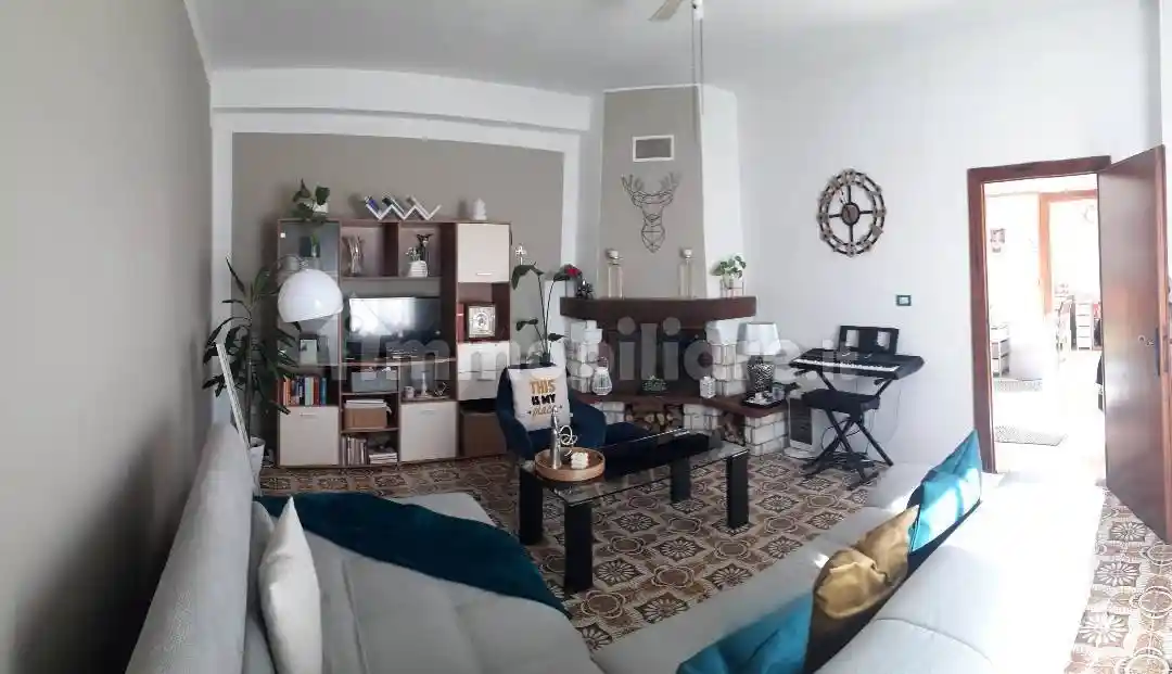 Villa in vendita a Latina