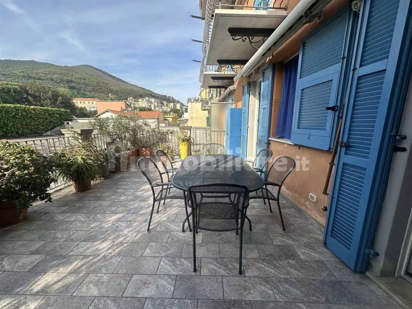 Appartamento in affitto a Spotorno