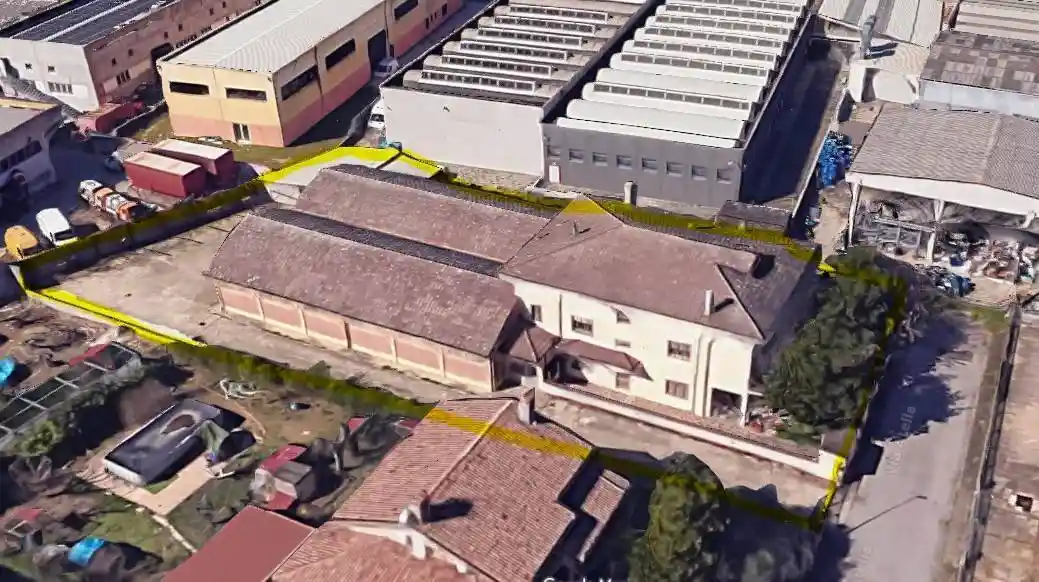 Palazzo - Edificio in vendita a Borgo Virgilio
