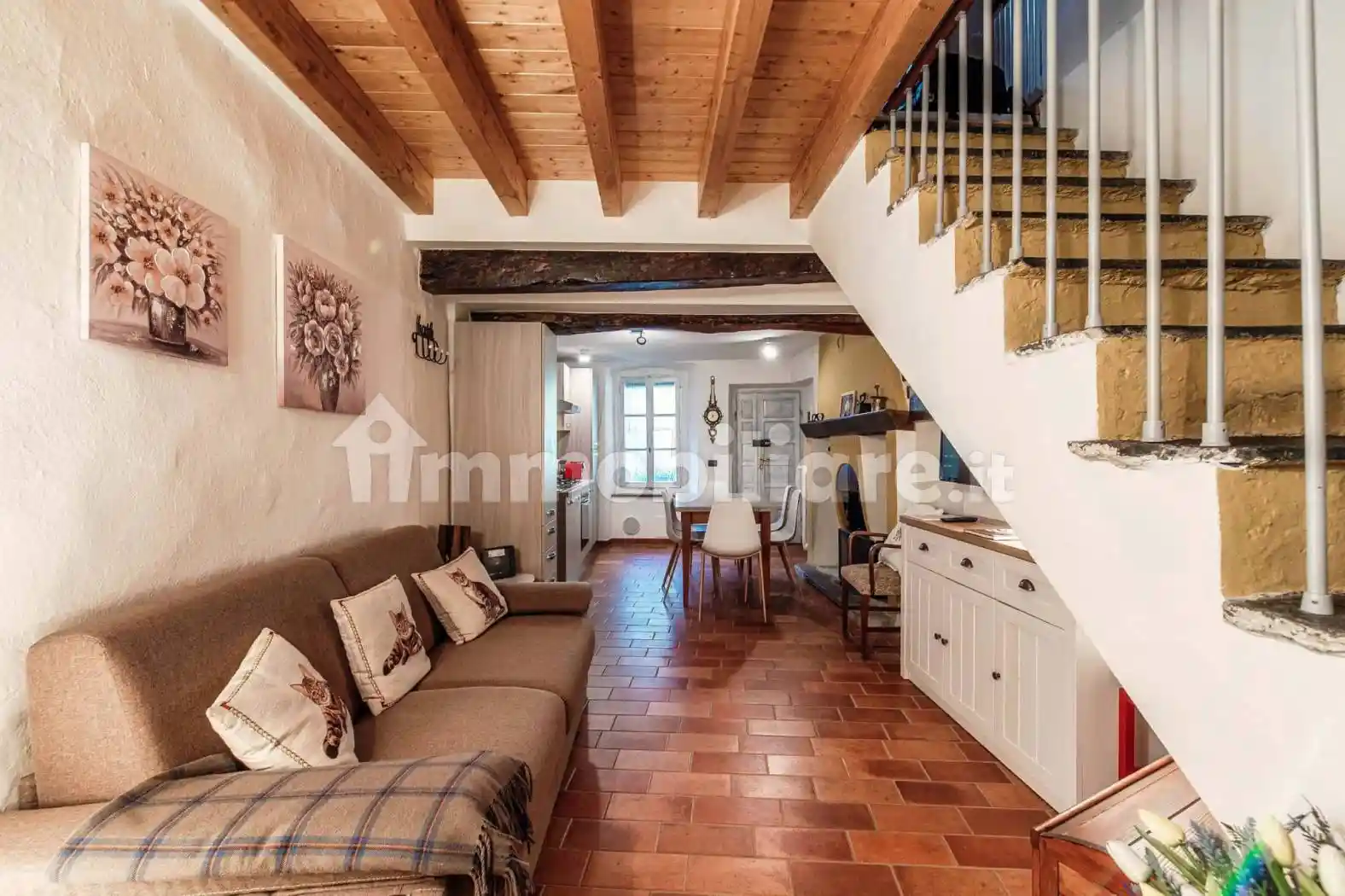 Appartamento in affitto a Sala Comacina