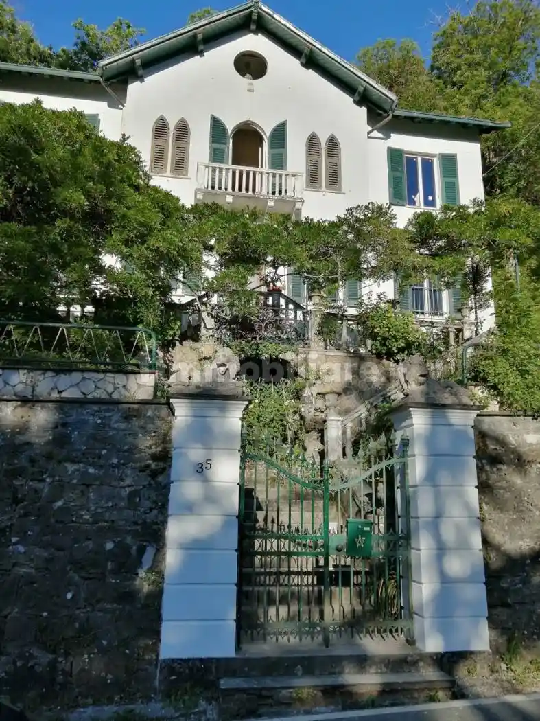 Villa in vendita a Torriglia