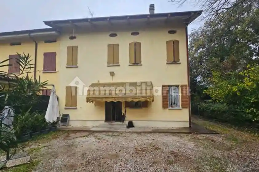 Casa indipendente in vendita a Boretto