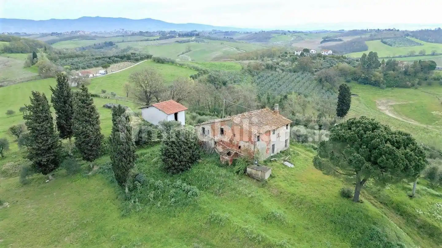 Rustico - Casale in vendita a Fucecchio