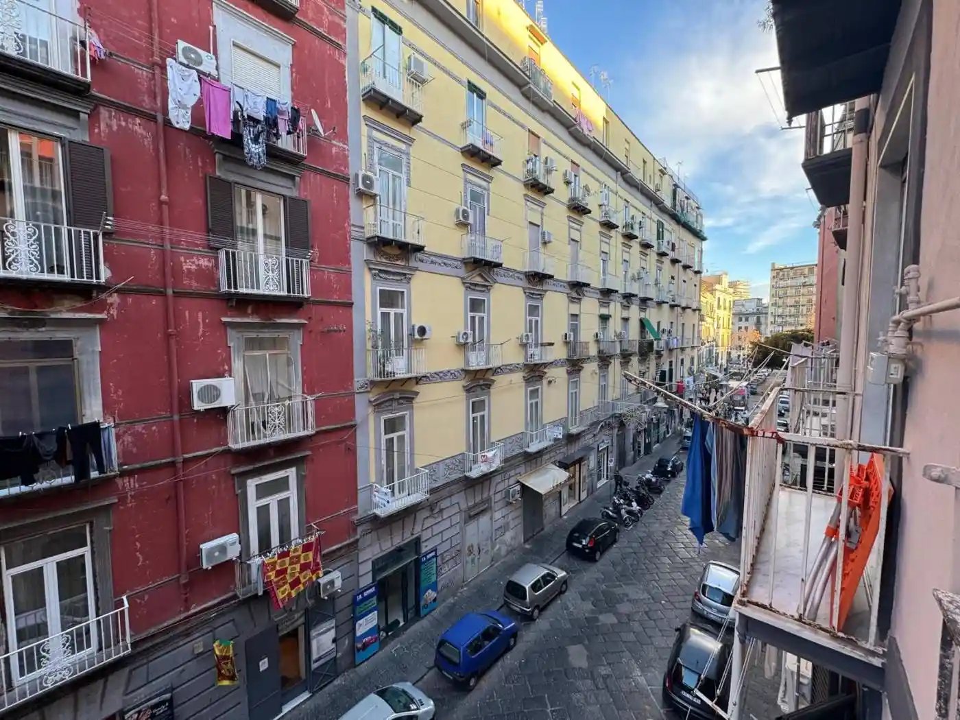 Appartamento in vendita a Napoli