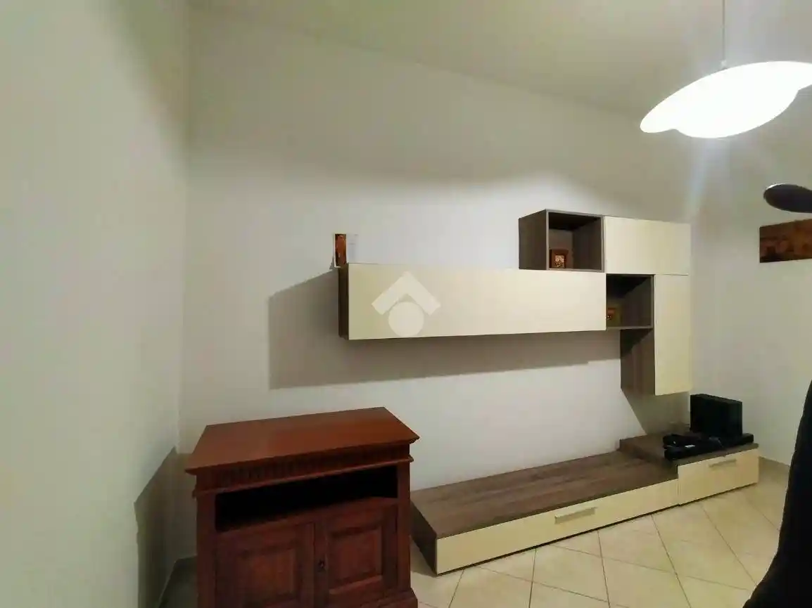 Casa indipendente in affitto a Foligno