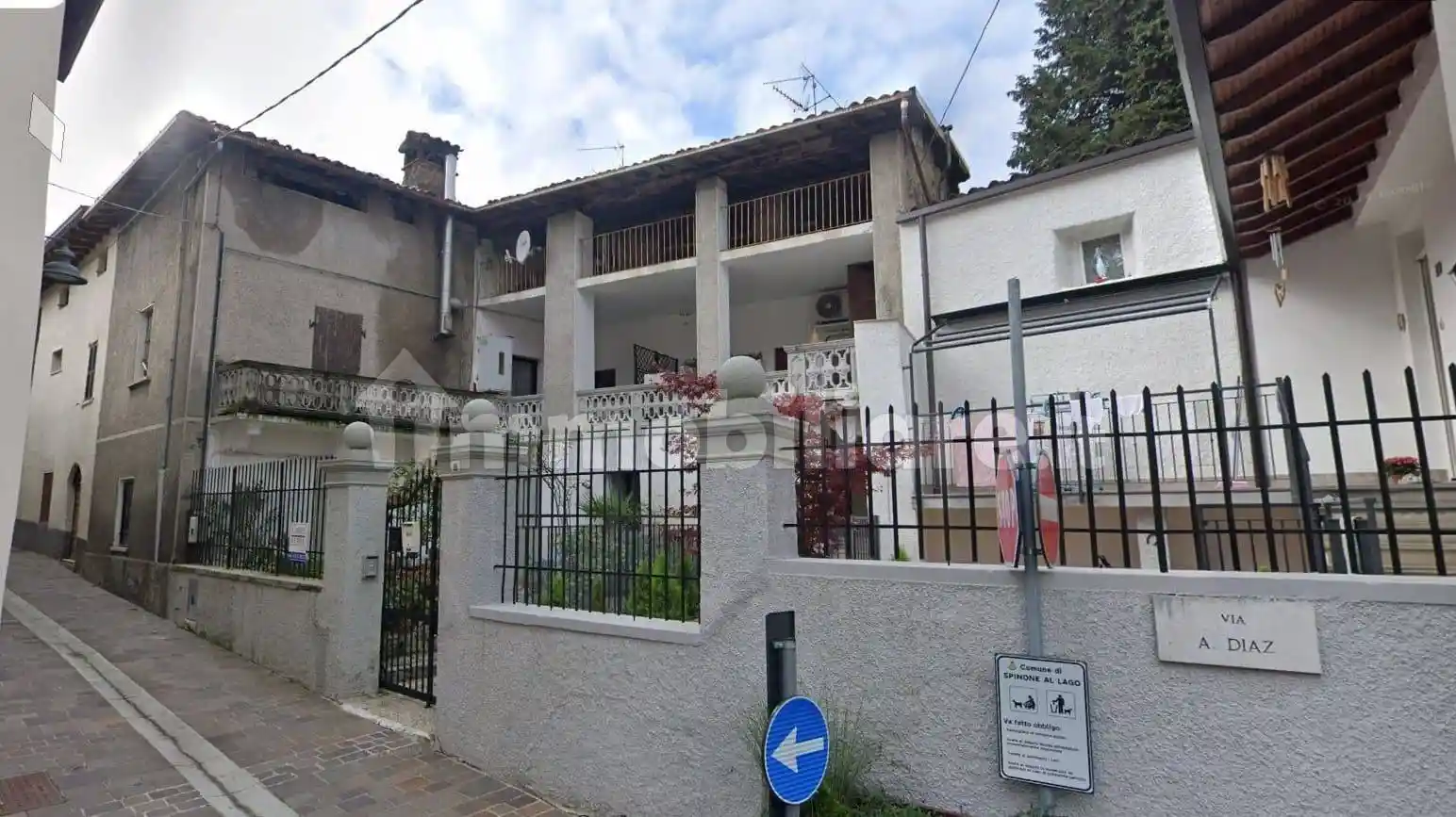 Appartamento in vendita a Spinone al Lago