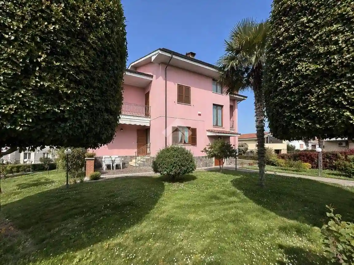 Villa - foto 3