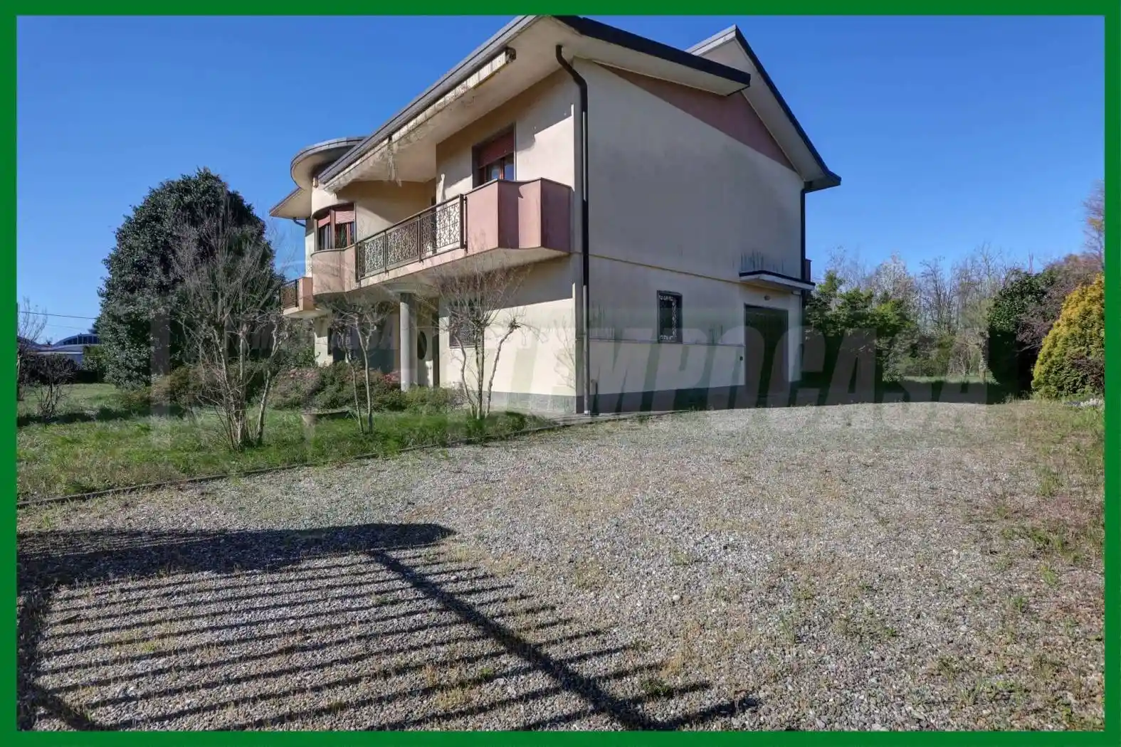 Villa in vendita a Samarate