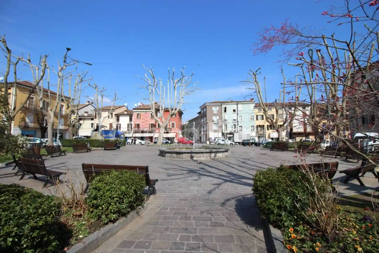 Appartamento in vendita a Desenzano del Garda