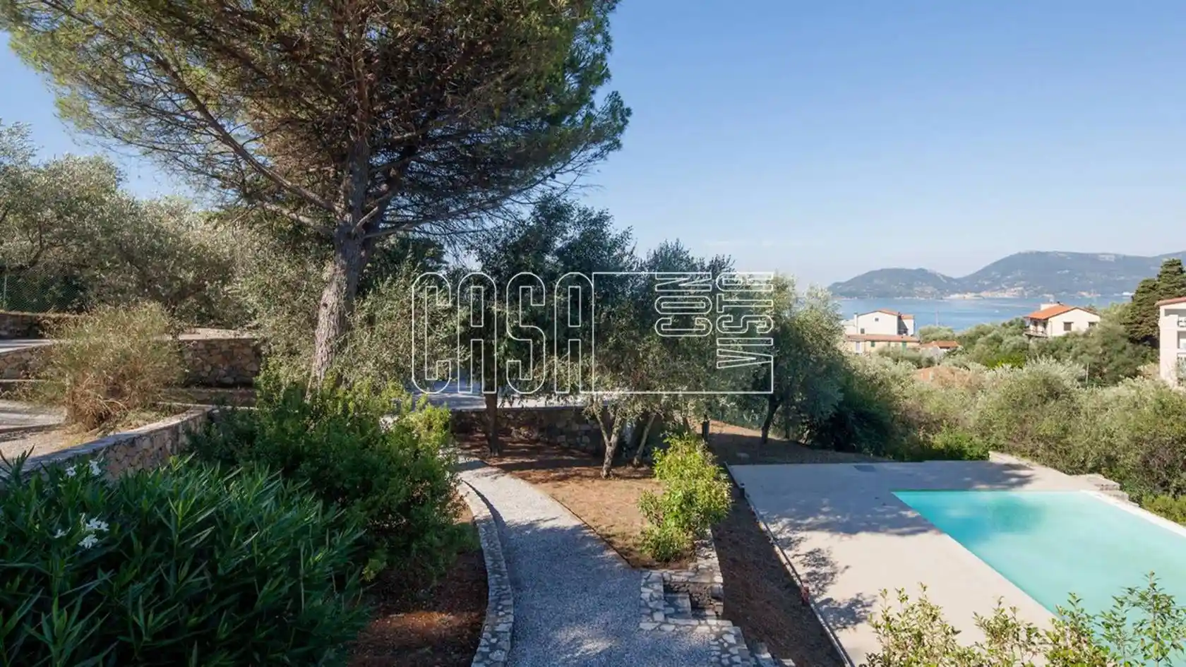 Appartamento in vendita a Lerici