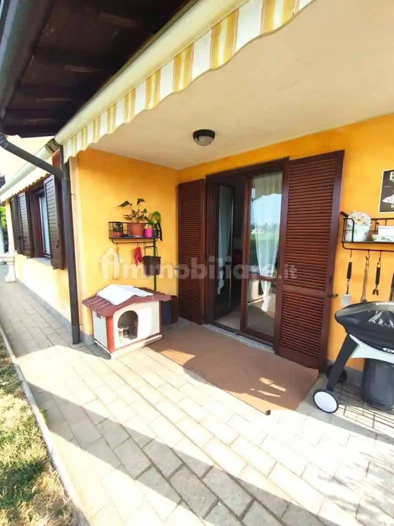 Appartamento in vendita a Mozzate