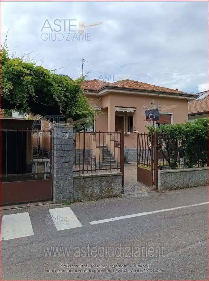 Appartamento in vendita a Vedano al Lambro