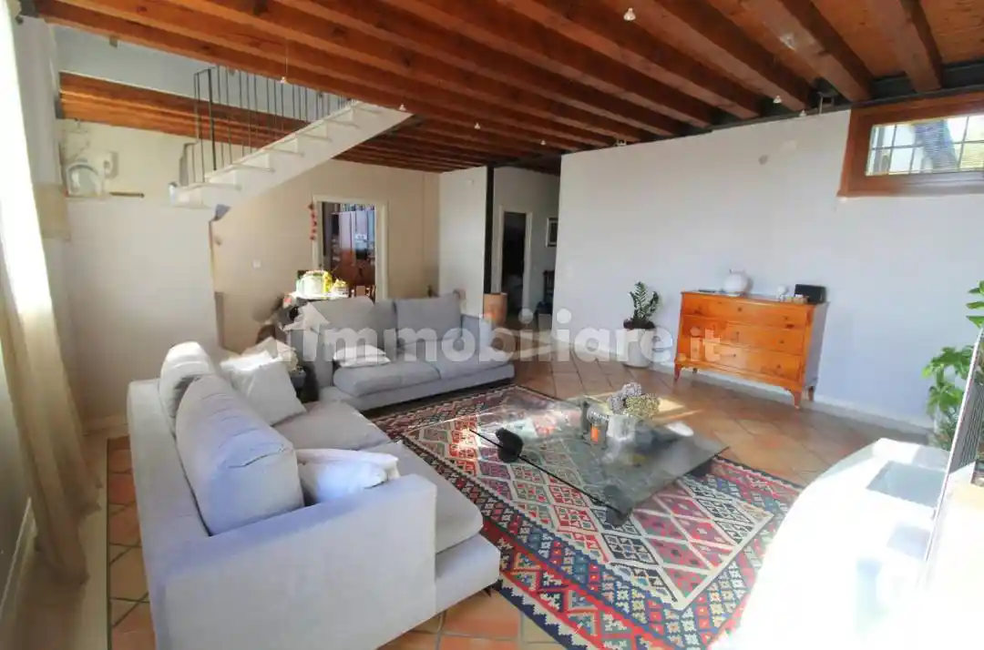 Appartamento in vendita a Montebello Vicentino