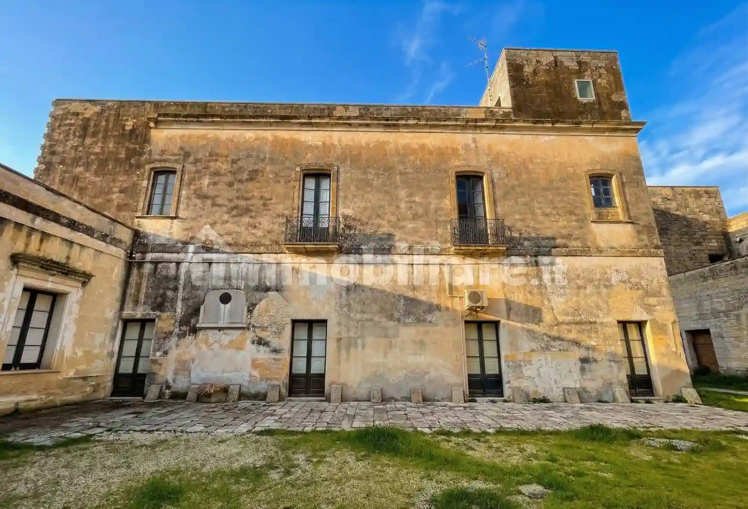 Palazzo - Edificio - foto 2