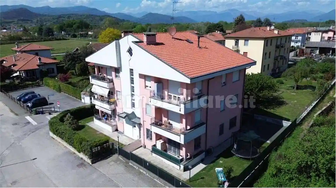 Appartamento in vendita a Taino