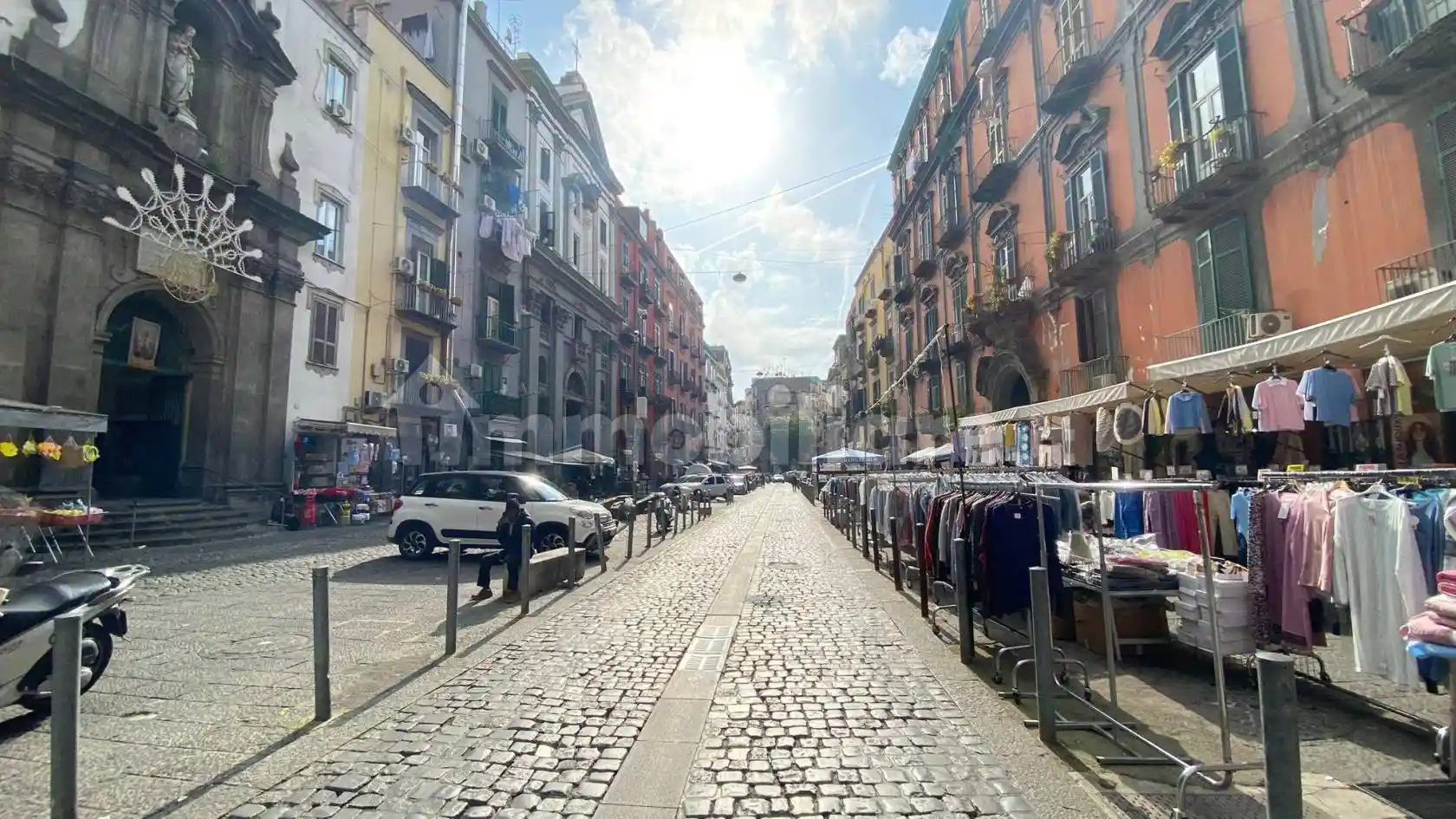 Appartamento in vendita a Napoli