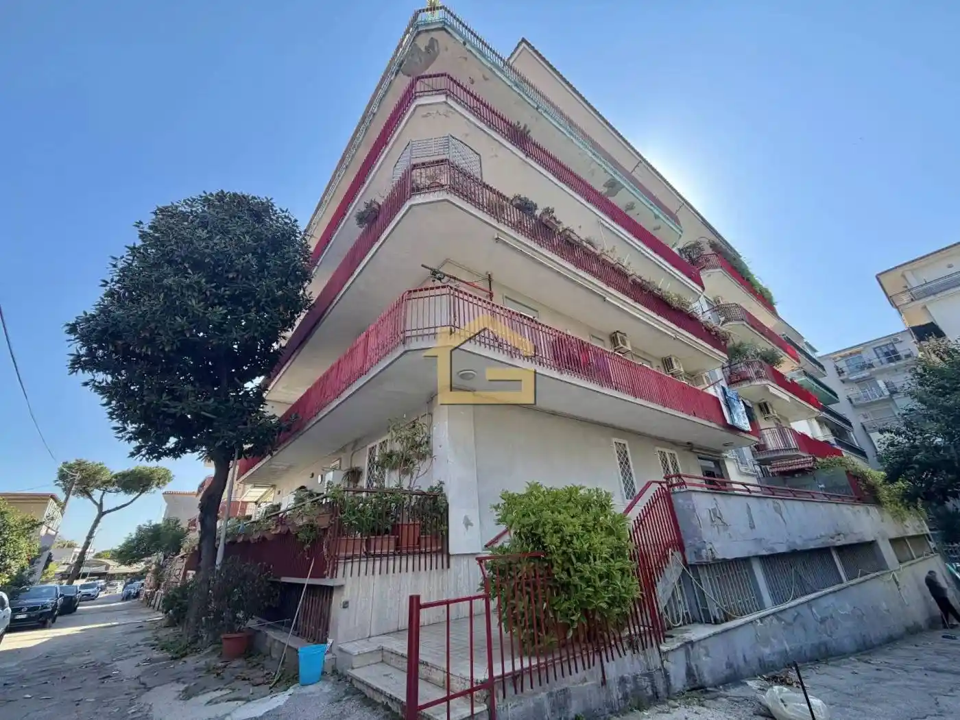 Appartamento in vendita a Napoli