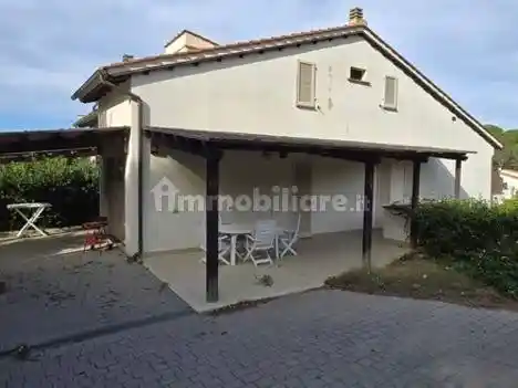 Appartamento in vendita a Marciana