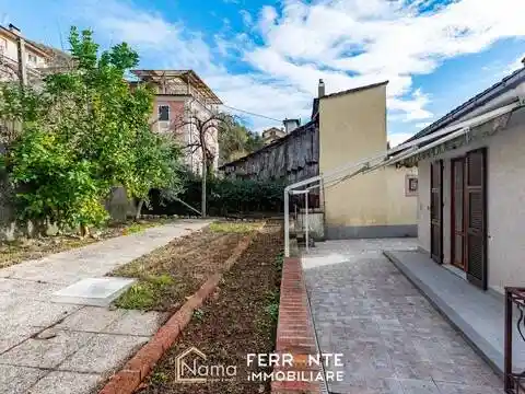 Villa in vendita a Carasco