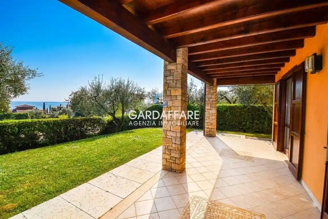 Appartamento in affitto a Manerba del Garda