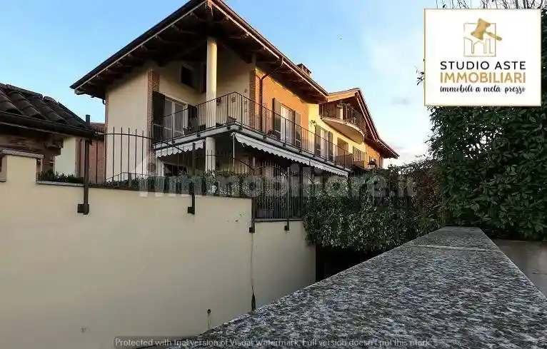 Appartamento in vendita a Riva Presso Chieri