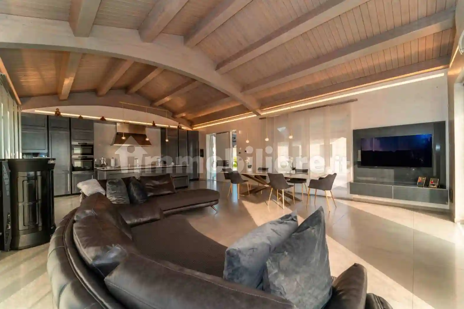 Villa - foto 2