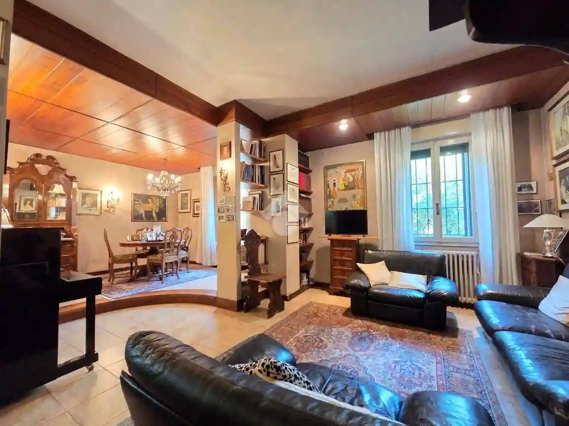 Palazzo - Edificio - foto 2