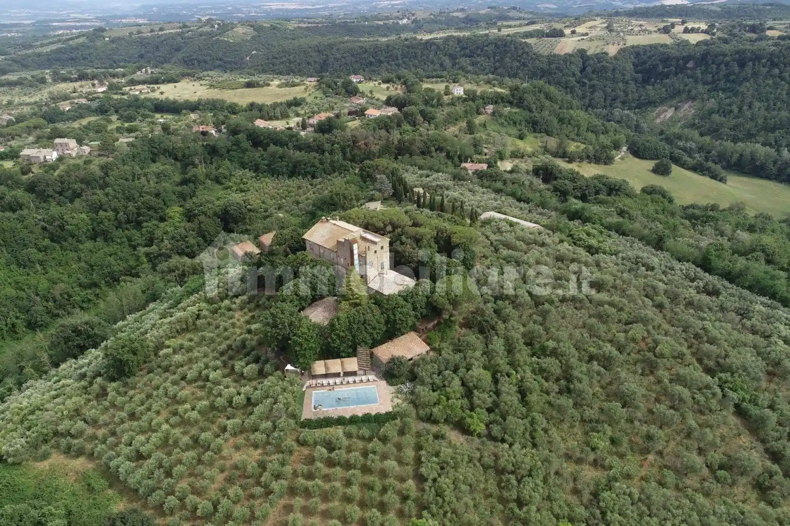 Palazzo - Edificio in vendita a Civitella d'Agliano