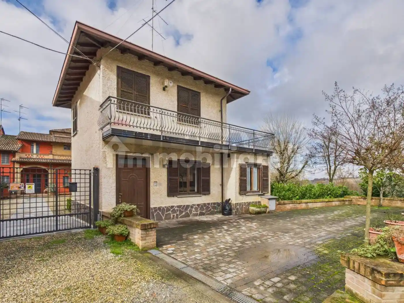 Casa indipendente in vendita a Casteggio