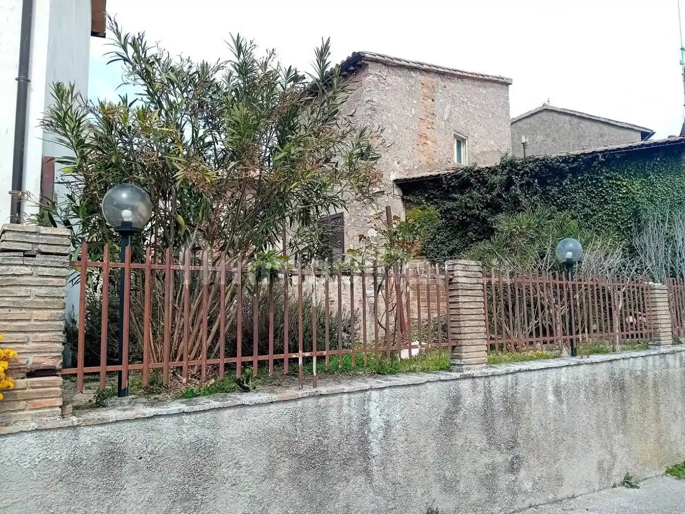 Casa indipendente in vendita a Giano dell'Umbria
