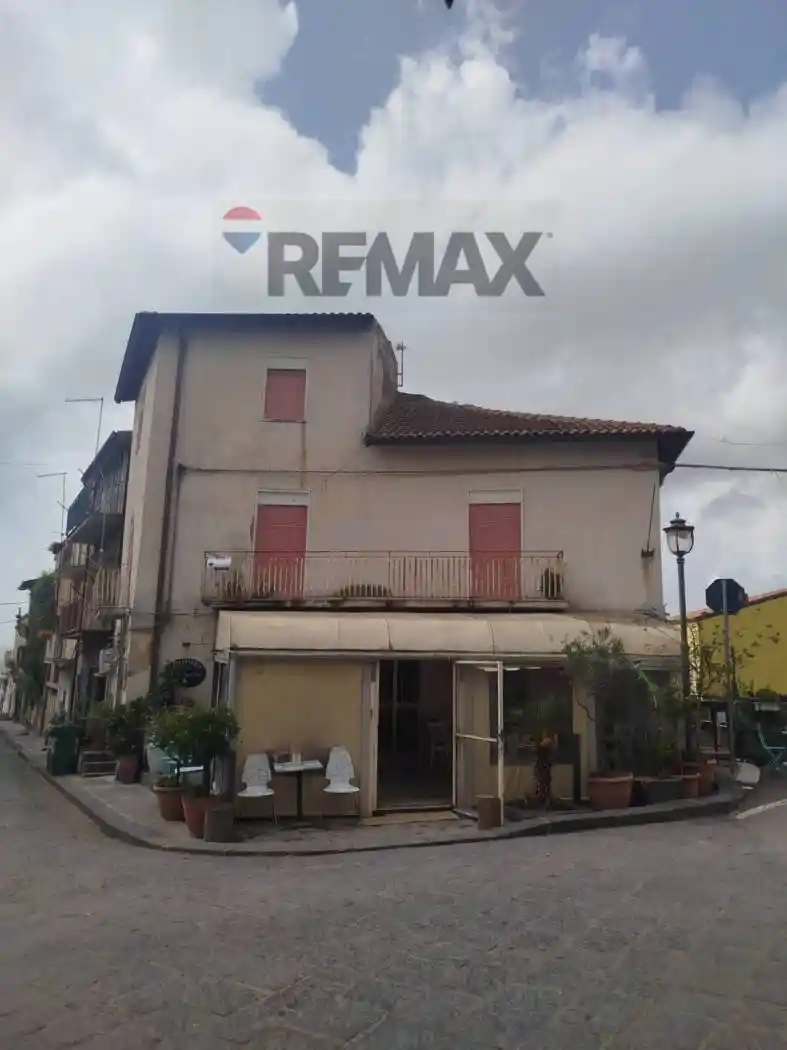 Casa indipendente in vendita a Raddusa