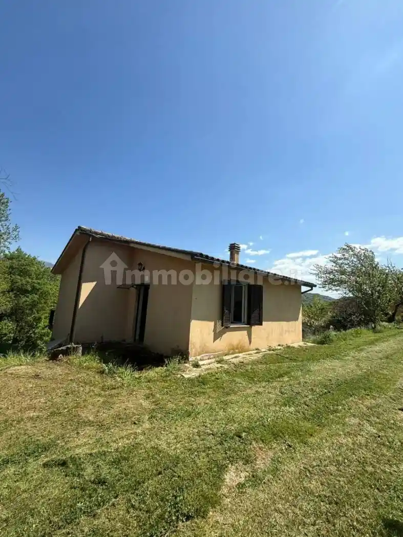 Casa indipendente in affitto a Paliano