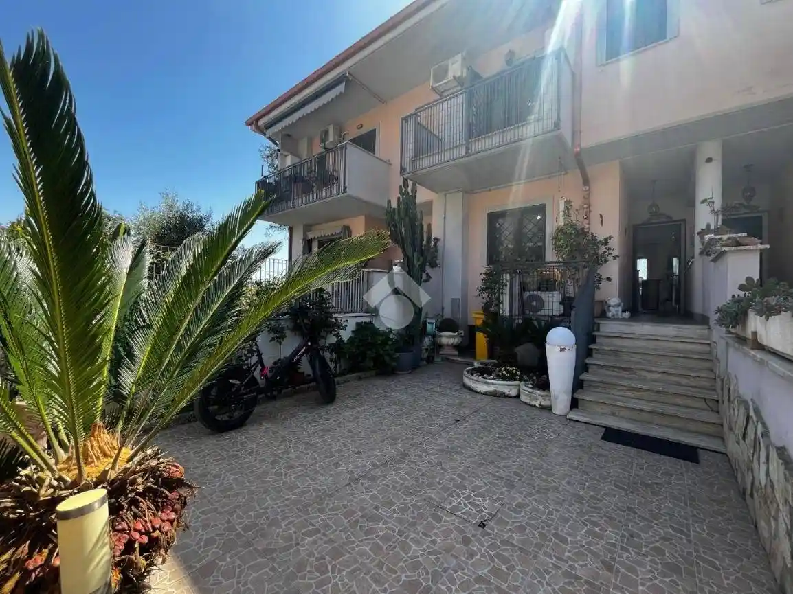 Villetta a schiera in vendita a Nettuno